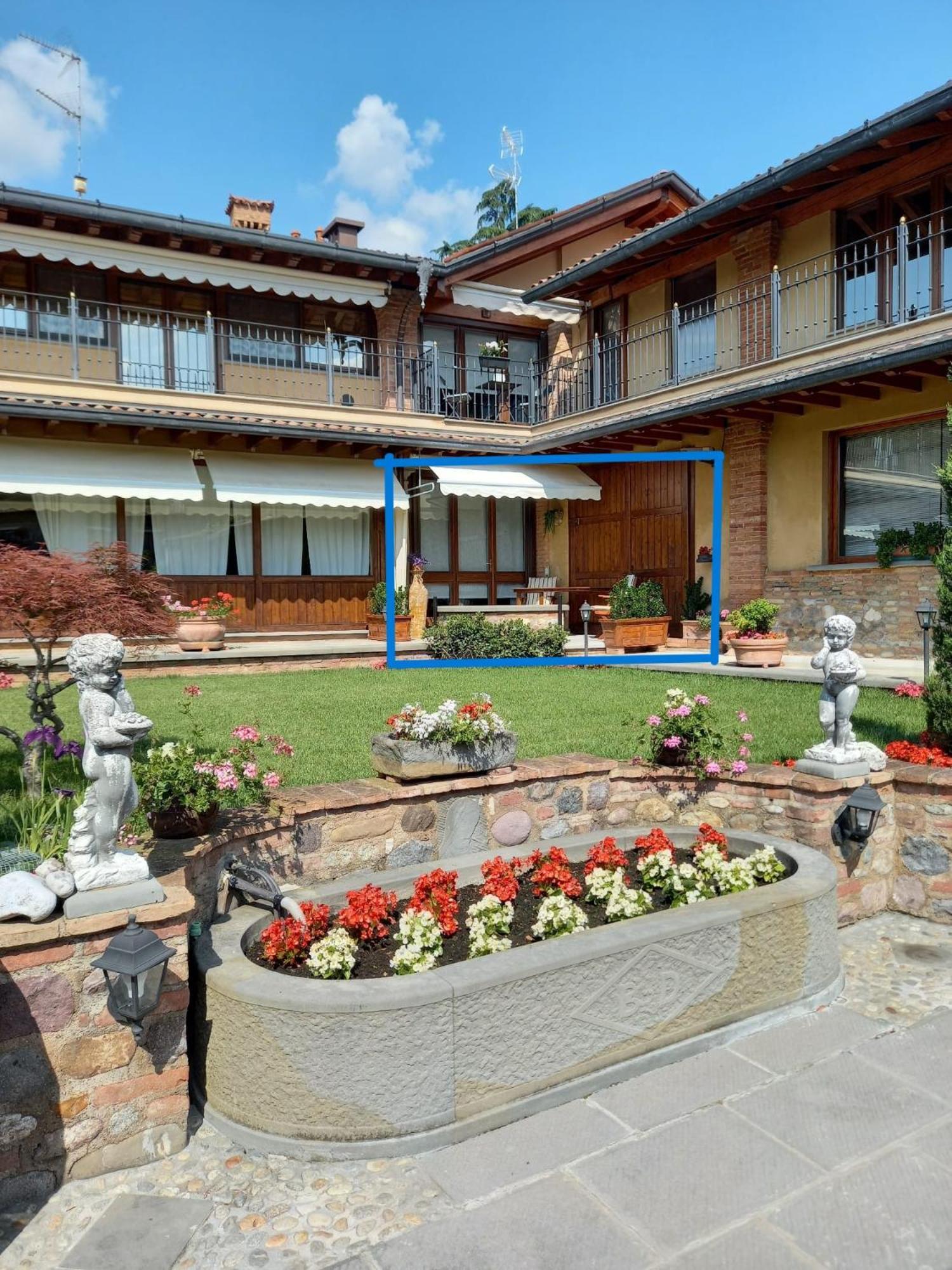 La Corte Del Bona - Vicino Alle Cantine E A Circa 15 Minuti Dal Lago Di Iseo - Apartment Erbusco Ngoại thất bức ảnh